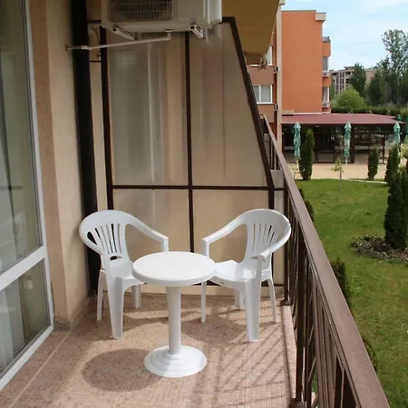 Апартамент Private In Orchid Garden *
