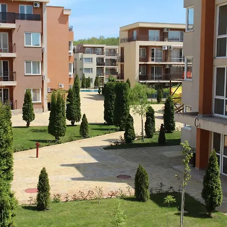 Апартамент Private In Orchid Garden *